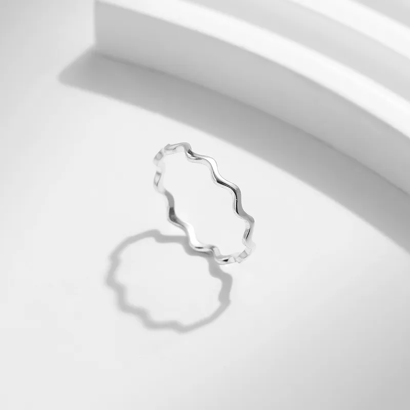 Caspia wave ring