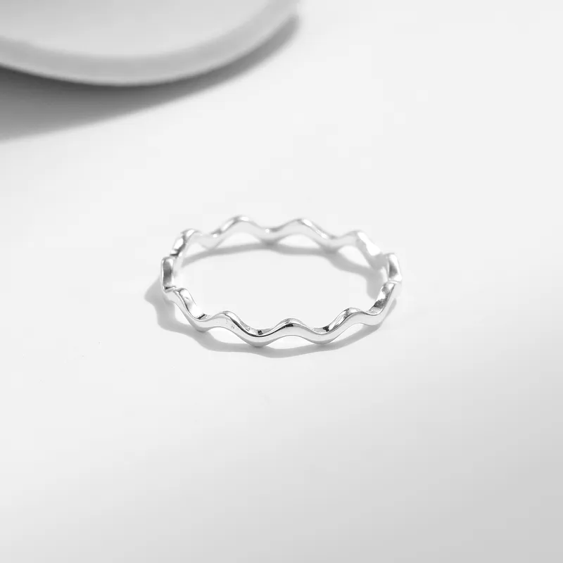 Caspia wave ring