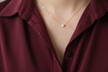 Dainty necklace - burgundy
